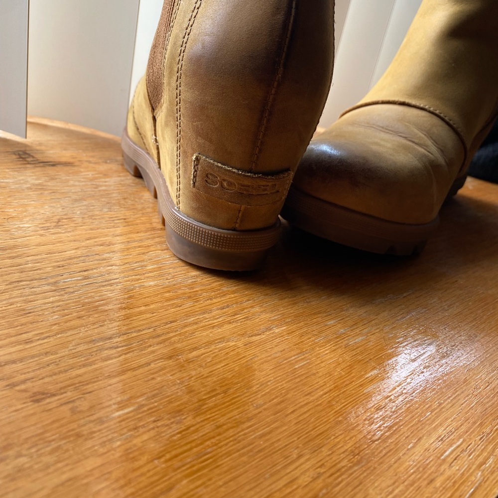 Tan Beige Wedge Sorel Boots 8 - image 5